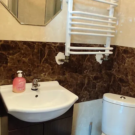 恒里克斯旅馆 * 华沙