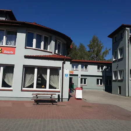 恒里克斯旅馆 * 华沙